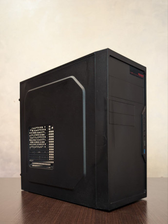 ofisnye-korpusa-s-usb-30-big-0