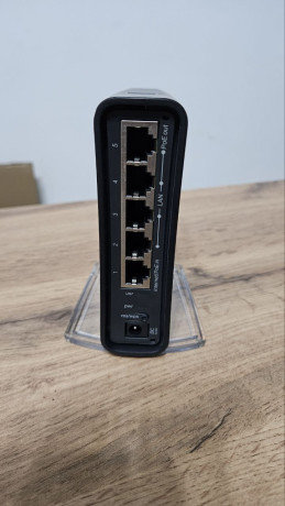 router-mikrotik-hap-ac-lite-big-2