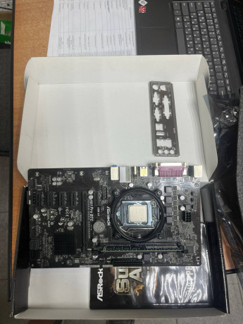 prodam-materinskuiu-platu-asrock-h81pro-btc-big-0