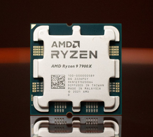 processor-ryzen-9-7900x-big-0