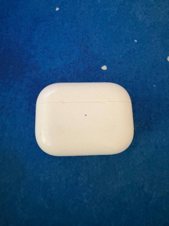 airpods-pro-1-serii-big-1