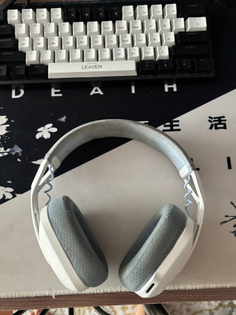logitech-g435-big-0