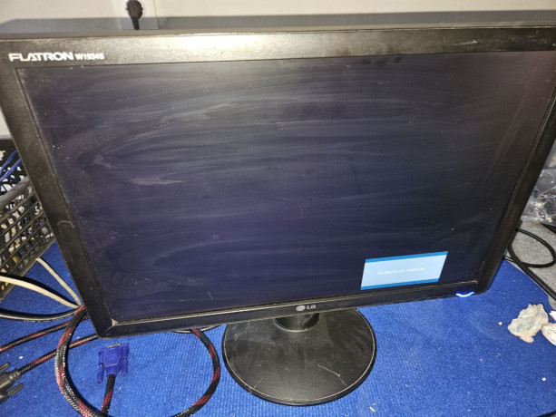monitor-lg-w1943s-big-1