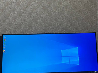 monitor-200-gerc-2k-kacestve-29-diuimov-so-vsemi-provodami-v-komplekte
