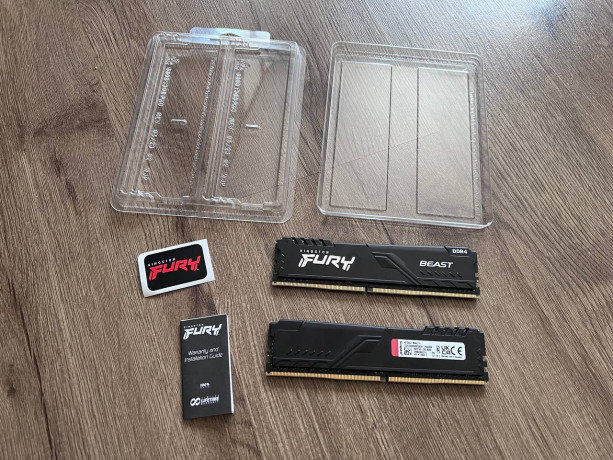 kingston-ddr4-3600-2x8gb-big-1
