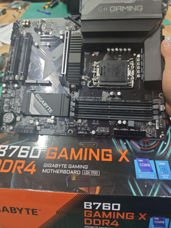 mat-plata-b760-gaming-x-ddr4-big-0