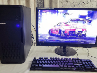 prodam-igrovoi-kompiuter-polnyi-komplekt-s-monitorom-philips-22