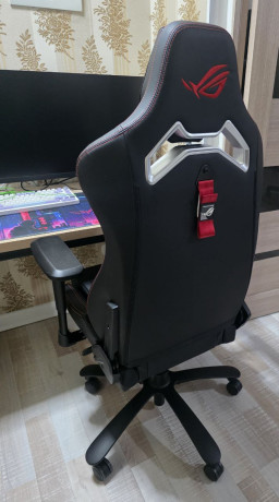 prodam-astana-igrovoe-kreslo-asus-rog-sl300-gazlift-4-klassa-multiblok-4d-podlokotniki-v-otli-big-2