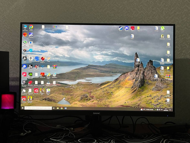 novyi-monitor-big-2