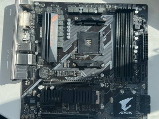 prodam-almaty-materinskaia-plata-gigabyte-na-soket-am4-podderzivaet-ddr4-3200-prodaiu-posle-apgreid