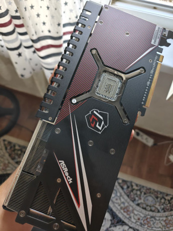rx-7900xt-20gb-asrock-phantom-gaming-big-3