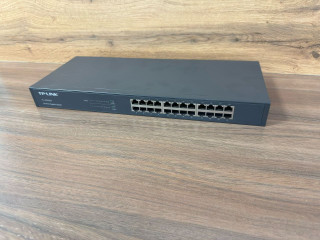 24-port-gigabite-switch