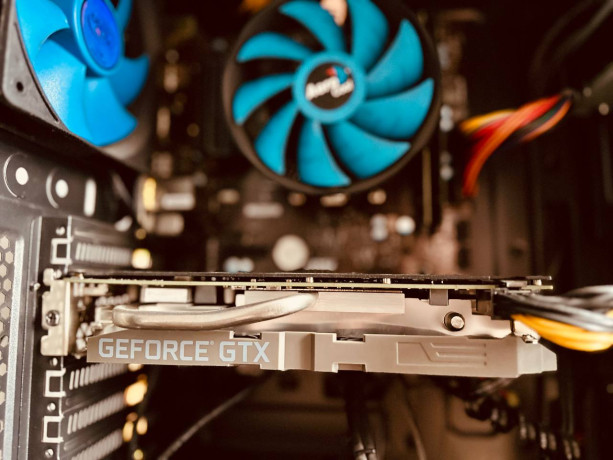 processor-amd-ryzen-5-2400g-36-ghz-big-2