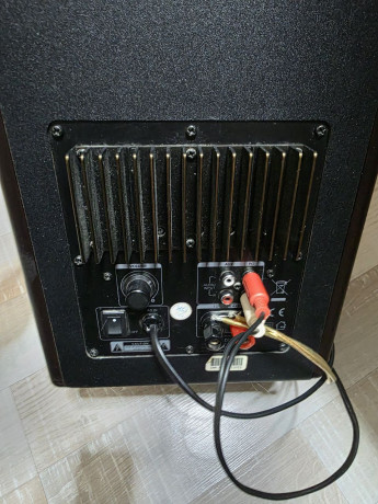 prodam-astana-microlab-solo-6c-100vat-v-otlicnom-sostoianii-est-pult-32000tg-big-1