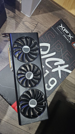 rx-7800xt-16gb-xfx-quicksilver-319-big-0