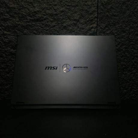 prodam-noutbuki-msi-kollaboracii-amg-big-1