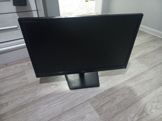 prodam-monitor-60-gerc