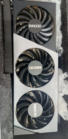 bu-po-265-270tys-rtx-4070-12gb-gddr6x-big-1