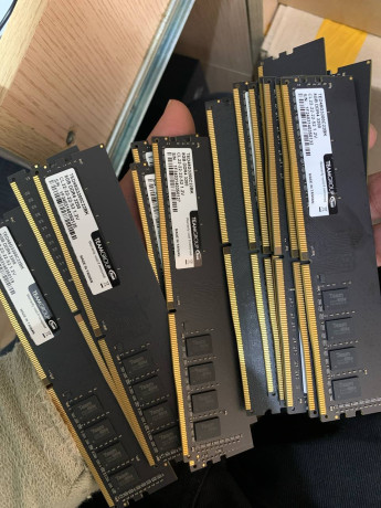 prodam-ozu-ddr4-8gb-3200-big-0