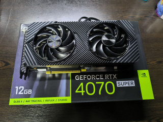 prodam-videokartu-rtx-4070-super-12gb-v-ispolzovanii-paru-mesiacev-sostoianie-kak-novoe-cena-okon
