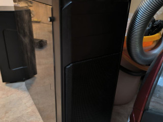prodam-astana-korpus-aerocool-est-potertosti-na-bokovoi-stenke-11k-torg