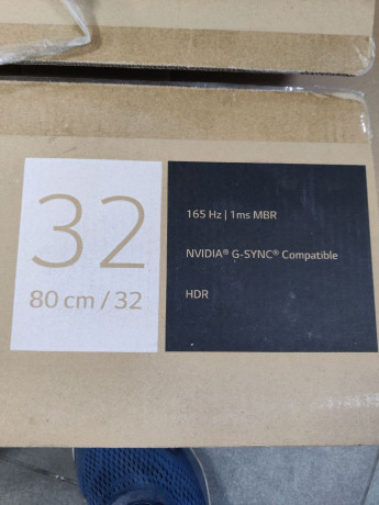 ishhu-lg-32gn50r-monitor-donor-s-ne-rabocei-platoi-so-slomannym-korpusom-glavnoe-ekran-byl-zivoi-po-big-0