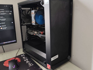 videokarta-geforce-gtx-1660-super-strix