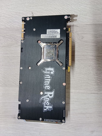 videokarta-gf-gtx1070-8gb-game-rock-big-1