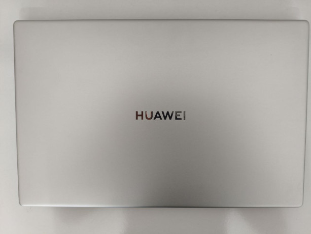 ultrabuk-huawei-matebook-d15-kak-novyi-big-4