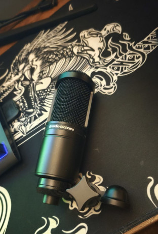 mikrofon-audiotechnica-at2020-xlr-ispolzovalsia-po-minimumu-big-0