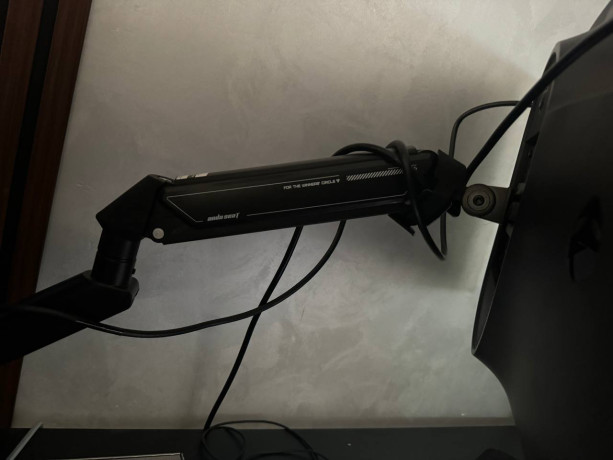 monitor-dell-alienware-aw2523hf-360hz-kuplen-v-iiune-v-komplekte-kronstein-anda-seat-big-1