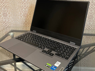prodam-igrovoi-noutbuk-lenovo-loq-15iax9-sostoianie-bezuprecnoe-pocti-ne-polzovalis