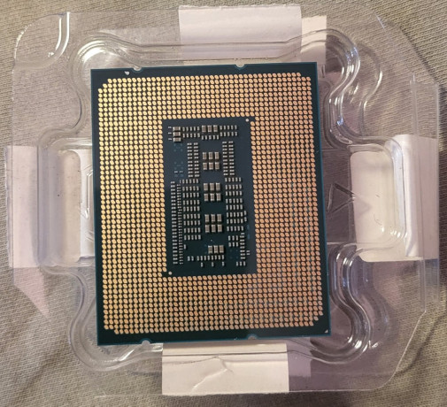 materinskuiu-platu-asrock-z790-livemixer-bu-mesiac-v-ispolzovanii-big-4