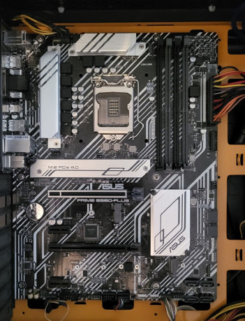 materinskuiu-platu-asrock-z790-livemixer-bu-mesiac-v-ispolzovanii-big-1